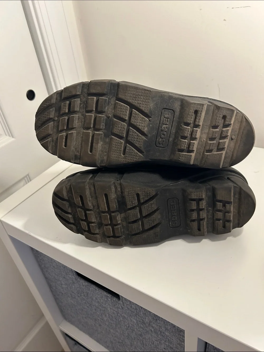 Kids Sorel winter boots size 6